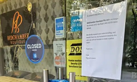Furniture store promises customer $1,599 refund after failing to deliver -- then it closes down