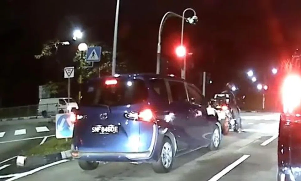A driver was caught littering at a traffic junction on Buangkok Drive and Sengkang East Drive. 