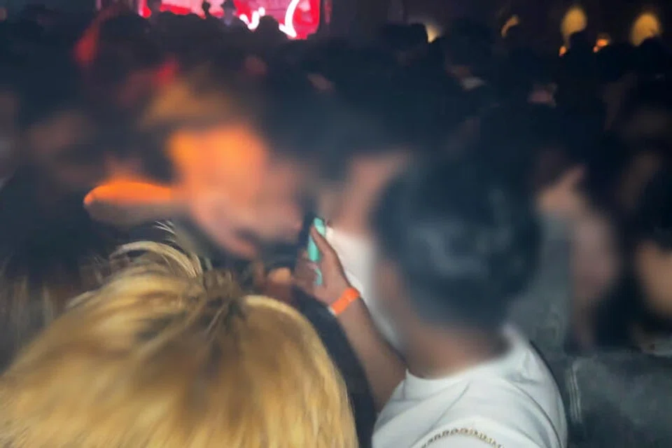 Youth vaping at Phuture, Zouk on Aug 2