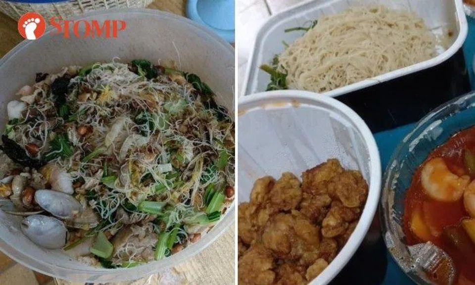 The Heng Hwa bee hoon from Xin Hua versus the Heng Hwa bee hoon from Putien.