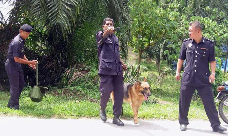 Lechumenan 3 men who stabbed S'porean woman to death and left her hubby in burning ...