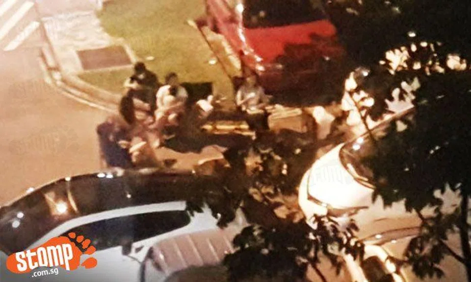 Yishun goondus make carpark their regular late-night meeting spot -- and they even bring foldable chairs