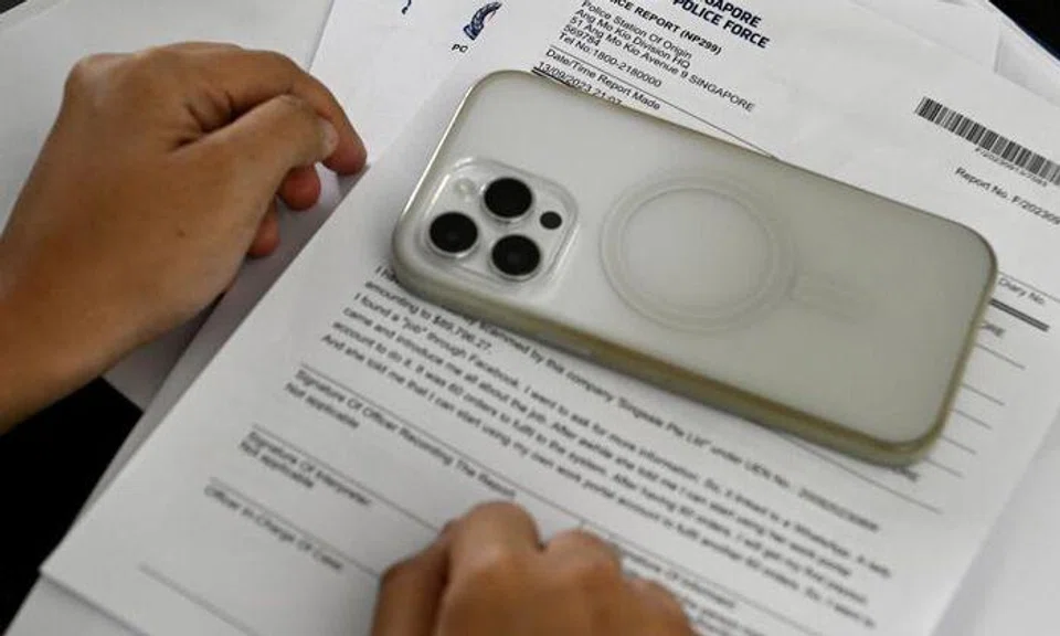 Single mum thought she could earn $18k in a week -- but gets scammed of nearly $90k instead