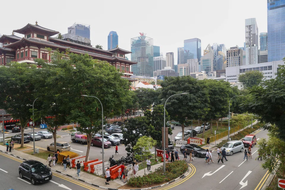 Ms Raisha was in Singapore on holiday with her husband, Mr Ashar Ardianto, her six-year-old daughter, Sheyna Lashira Smaradiani, and her two-year-old son, when she and Sheyna were hit by a car in Chinatown on Feb 6. PHOTO: LIANHE ZAOBAO