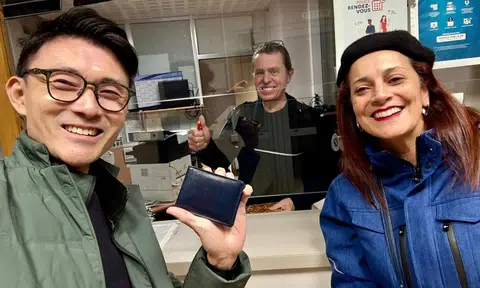 Baey Yam Keng's wallet retrieved in France by woman who lived in Singapore 10 years ago