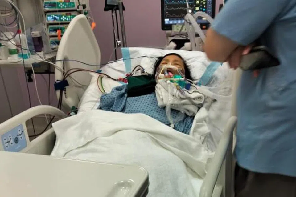 To date, Madam Chen Xiuhua's hospitalisation fees have accumulated to $100,000.