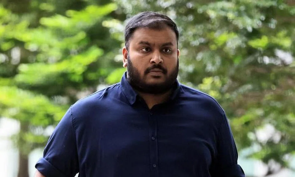 Analyst forged grandpa's death cert to get compassionate leave after GF cheated on him