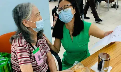 Ms Emily Yap at St Luke's ElderCare in Bukit Timah Centre on Friday (May 20)..