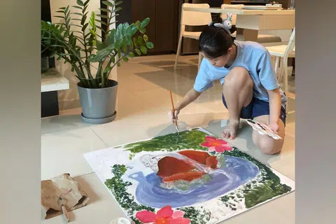 Given the popularisation of AI-generated art, 17-year-old Che Zi Fan, who once aspired to pursue a career in art, is having second thoughts now.