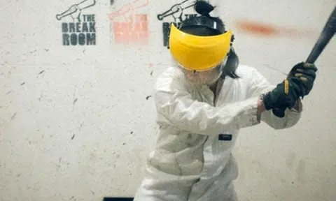 S'pore's first 'rage room' opens, lets you vent your frustration by demolishing unlimited objects for $220/hr