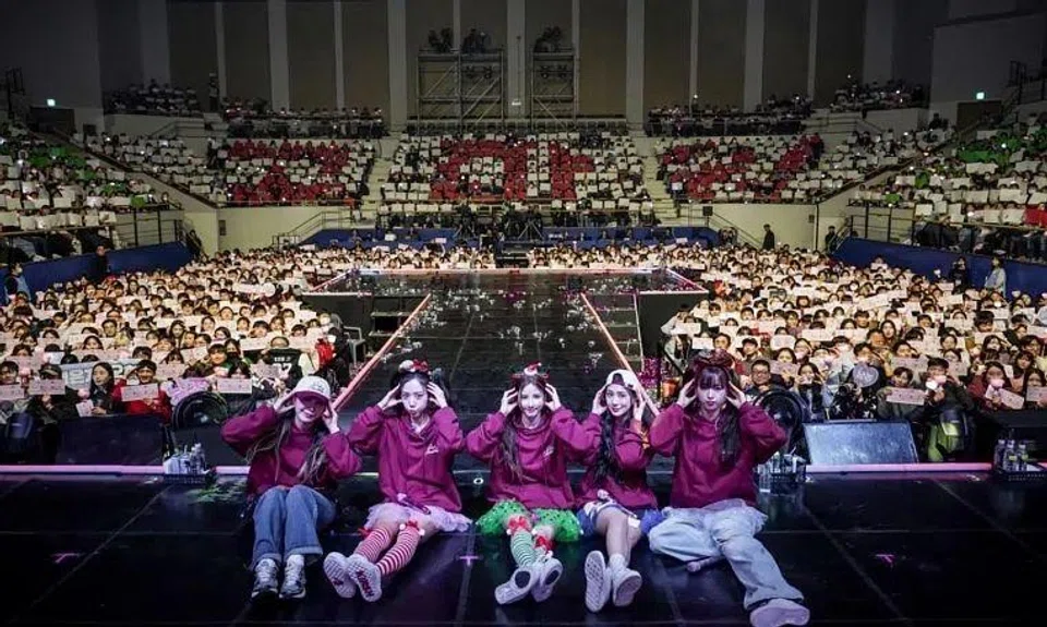 Apink, which last staged a concert in Singapore in late 2016, will perform at Singapore Expo’s Arena @ Expo (Hall 7) on Feb 20. 