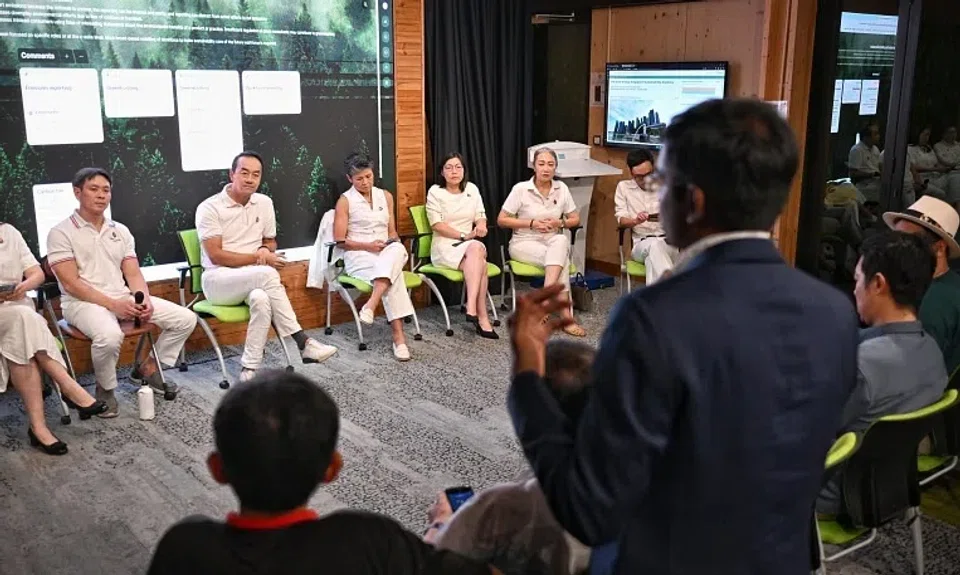 (From left) Nee Soon GRC MP Louis Ng, Senior Minister of State for Sustainability and the Environment Koh Poh Koon, Sembawang GRC MP Poh Li San, East Coast GRC MP Cheryl Chan and Nee Soon GRC MP Carrie Tan at a dialogue with SME representatives.