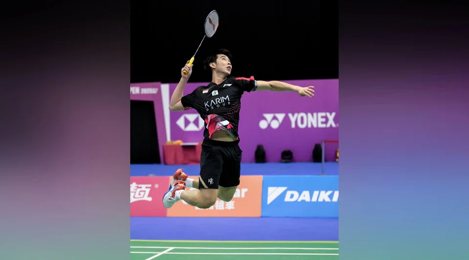 Loh Kean Yew beats home favourite Chou Tien-chen in the Taipei Open men's singles final on May 11 at the Taipei Arena.