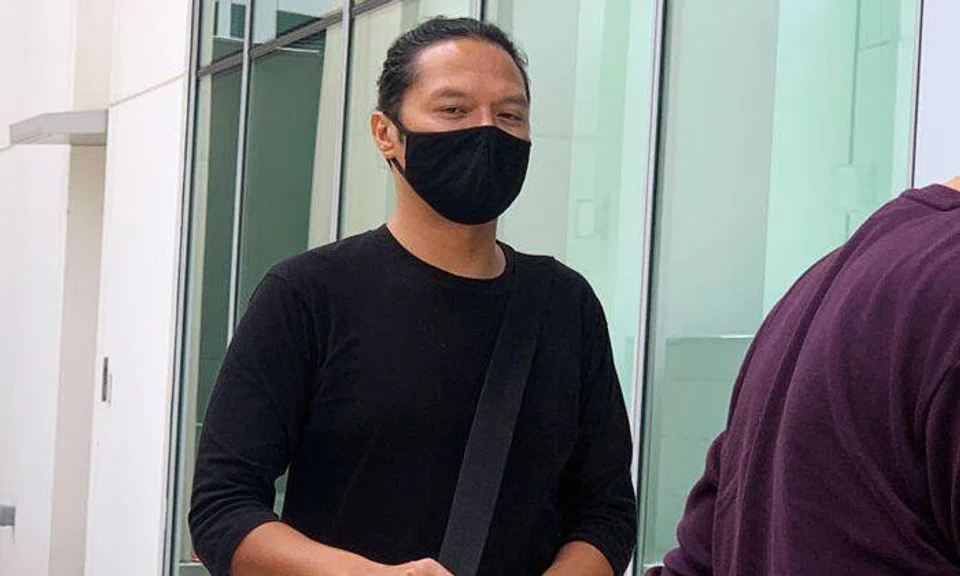 Ex-NUS lecturer accused of molestation allowed to travel to Portugal for artists' residency