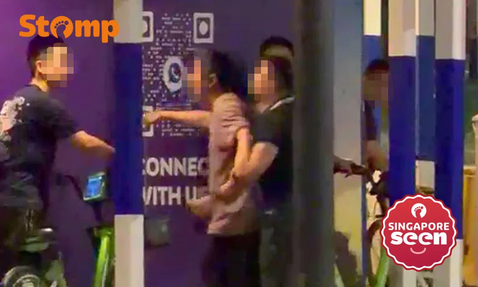 Men shove cyclists at Sophia Road in Orchard in late-night dispute: ‘Cannot ride here’