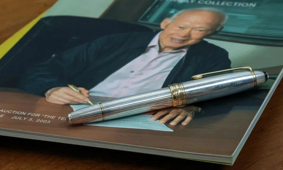 Lee Kuan Yew Montblanc fountain pen
