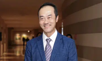 Koh Poh Koon rejoins Singapore General Hospital as a surgeon