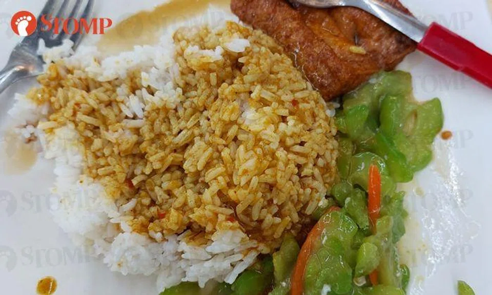 Diner says $2.70 for rice with 2 dishes is too costly, but Yishun stall tells him 'price increase'