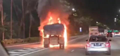 Truck bursts into flames on PIE