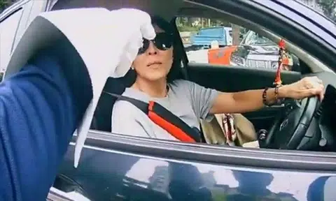 Netizens divided over traffic officer shouting at driver for failing to stop at Claymore Hill