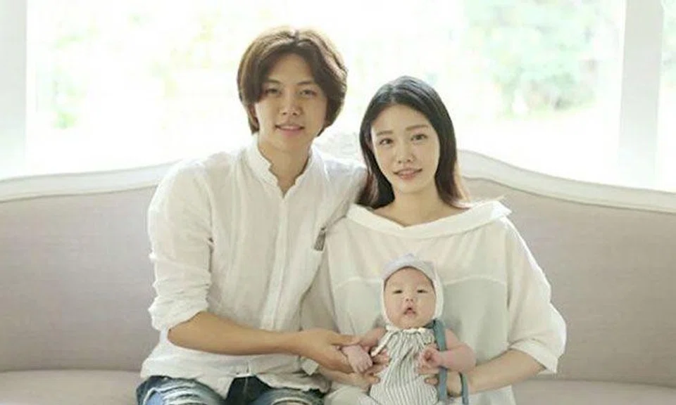 24-year-old K-pop idol Dong Ho divorces wife after 3 years of marriage