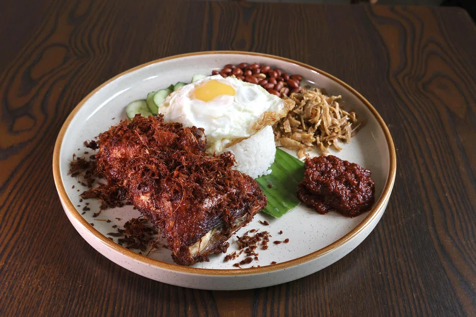 Nasi Lemak Ayam Goreng Berempah at Kitchenman Nasi Lemak.