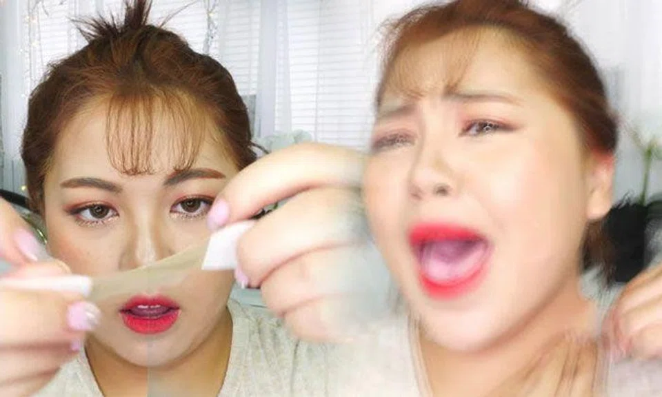 A band that can 'instantly remove double chin?