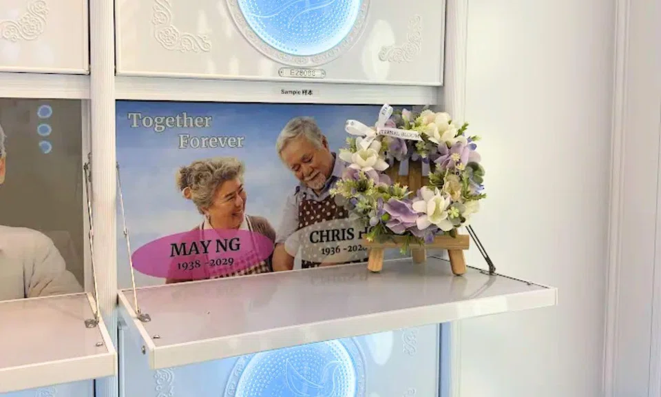 woodlands memorial embalmer columbarium