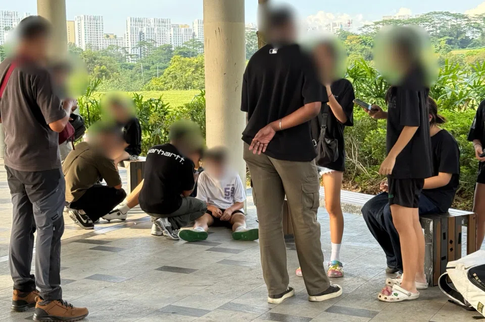 Vape abusers now face increased fines of $500 for those under 18, and $700 for adults, up from $300 and $500 previously. PHOTO: HSA
