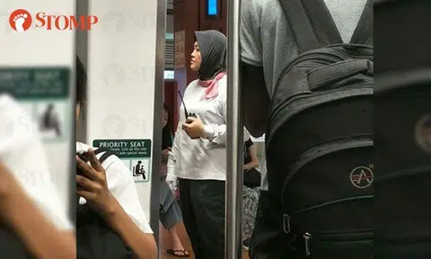 2 train disruptions on Monday morning: Traction power trip on LRT network, signal fault on Circle Line