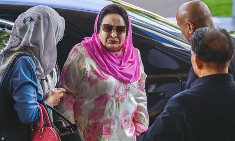 Rosmah Mansor, sues, Harith Iskander comedy