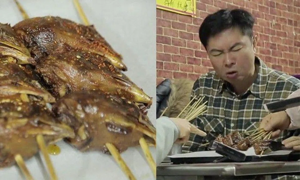Tourists thought they ordered chicken meat -- but got served something else