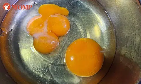 Rare egg-sperience: Stomper finds three yolks in one egg, brings good luck to her family