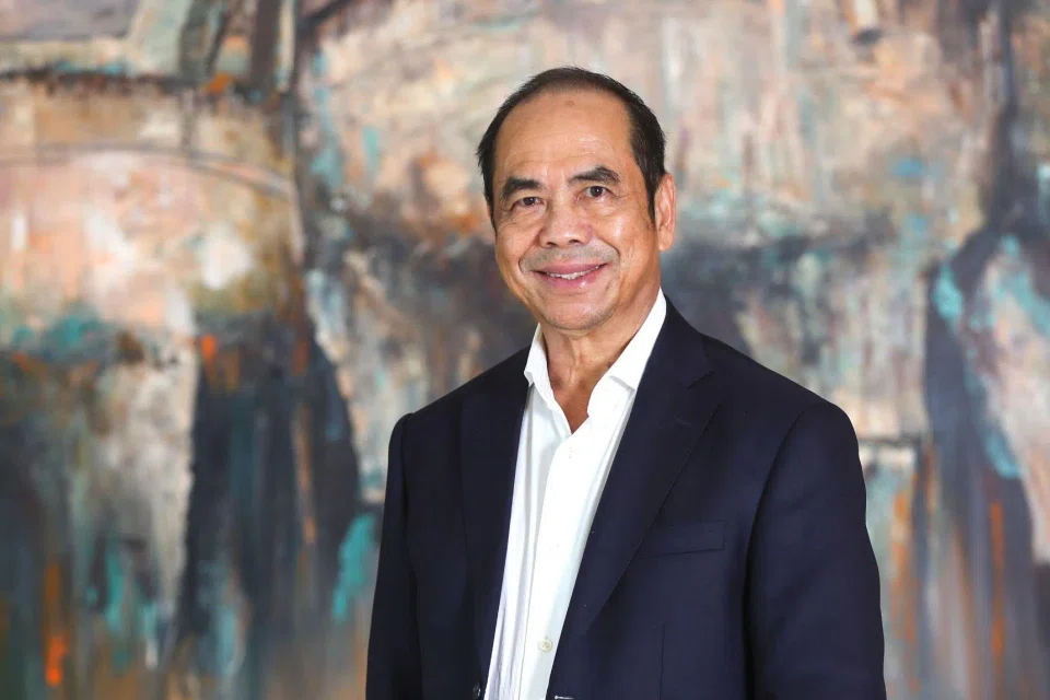 Local "popiah king" Sam Goi issued a statement to the media on May 9, giving further information on some photos circulating online. 