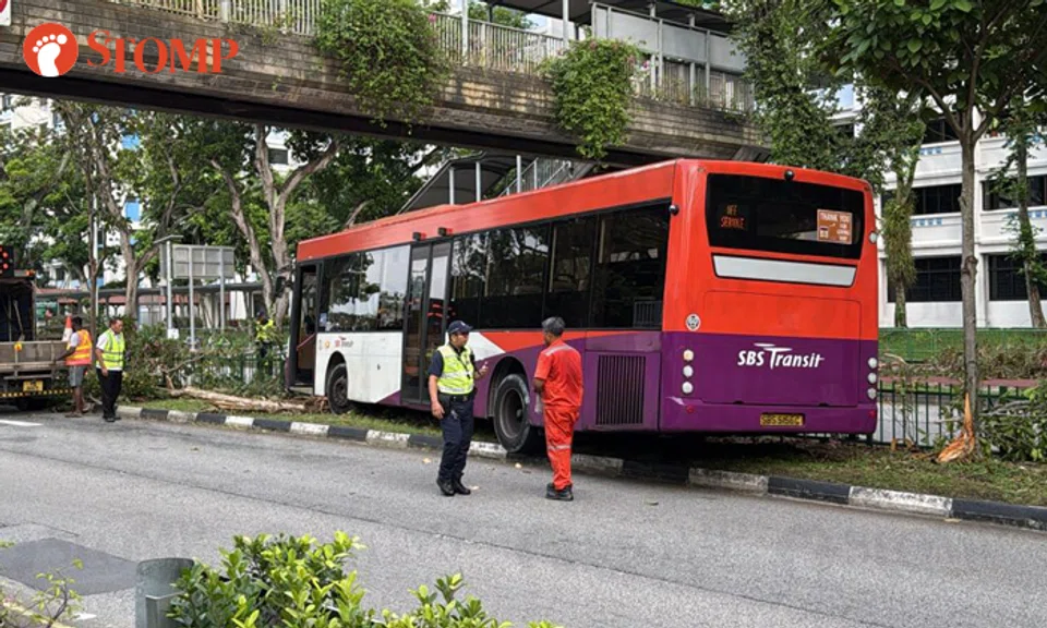 sbs bus crash