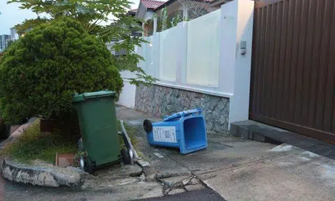 The baby was found after he was heard crying in a bin. PHOTO: SHIN MIN DAILY NEWS