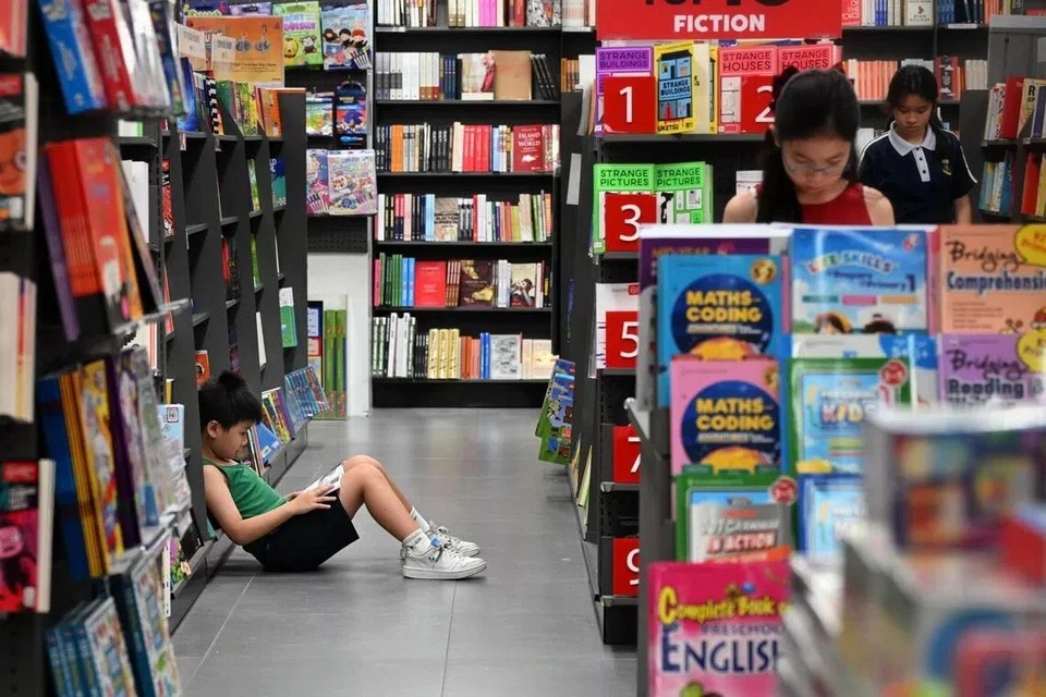 Popular Bookstore, store closures, Singapore retail