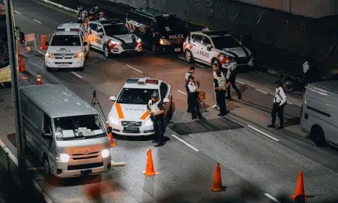 A police road block. Photo: Singapore Police Force