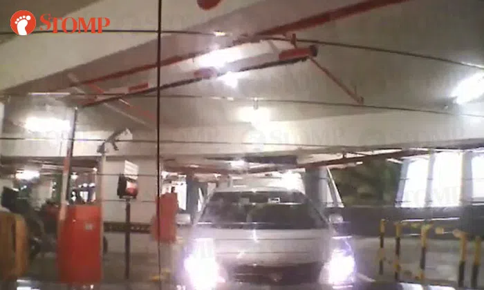 Stomp Vehicle Stomper gets used as 'target' by tailgating car at VivoCity | STOMP