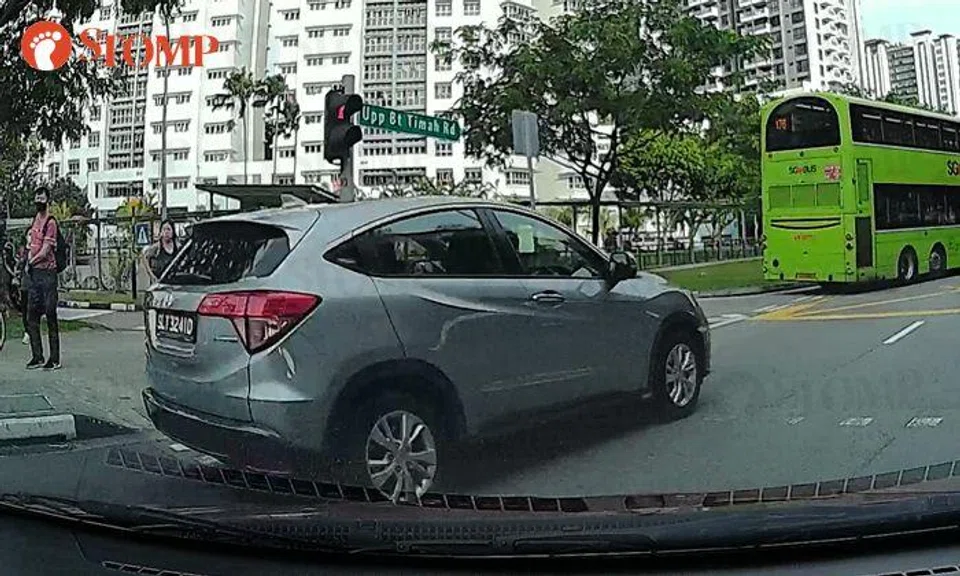 Fickle-minded driver can't decide where to go, nearly causes accident in Bukit Panjang