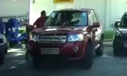 Guy punches driver in road rage incident at carpark | STOMP