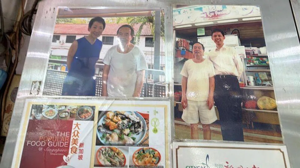 Photographs at the stall show its popularity even among public figures, such as Minister for Defence Chan Chun Sing, and Minister for Sustainability and the Environment Grace Fu.