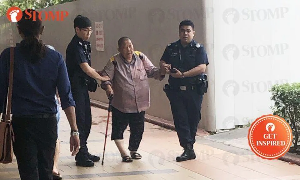 Kind police officers helping uncle who had difficulty walking shows why SPF is world's best