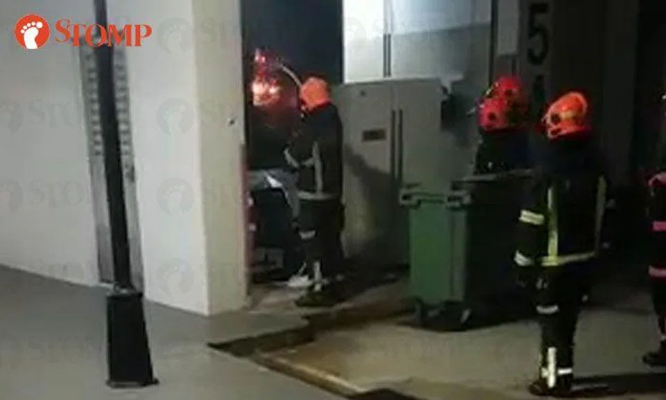 Fire breaks out at rubbish chute of Choa Chu Kang block