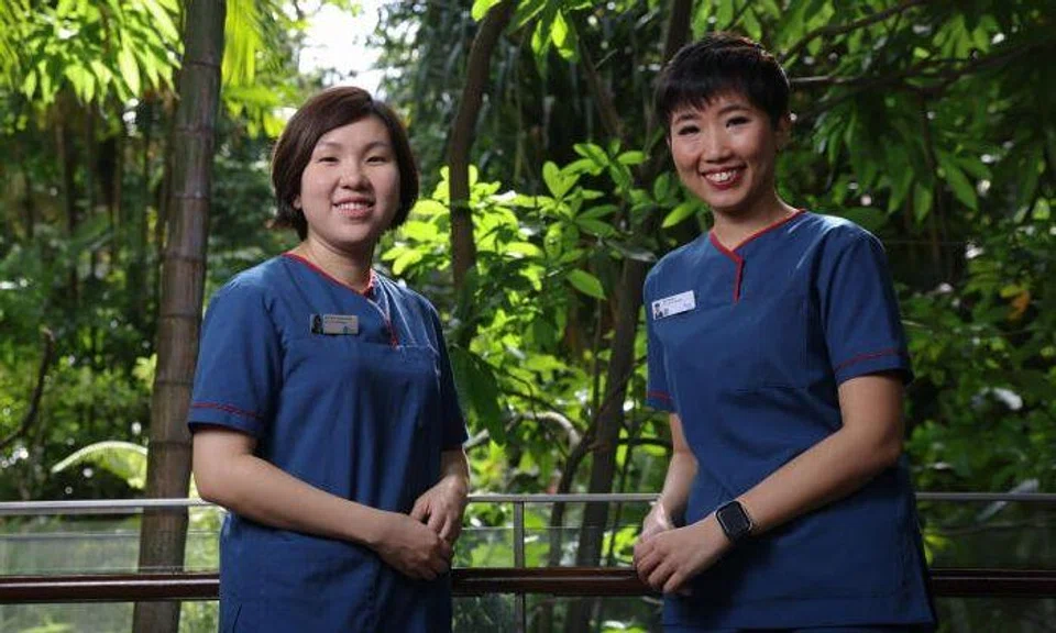 Khoo Teck Puat Hospital senior nurse managers Cherie Koh (left) and Ng Siok Qi. Photo: The Straits Times
