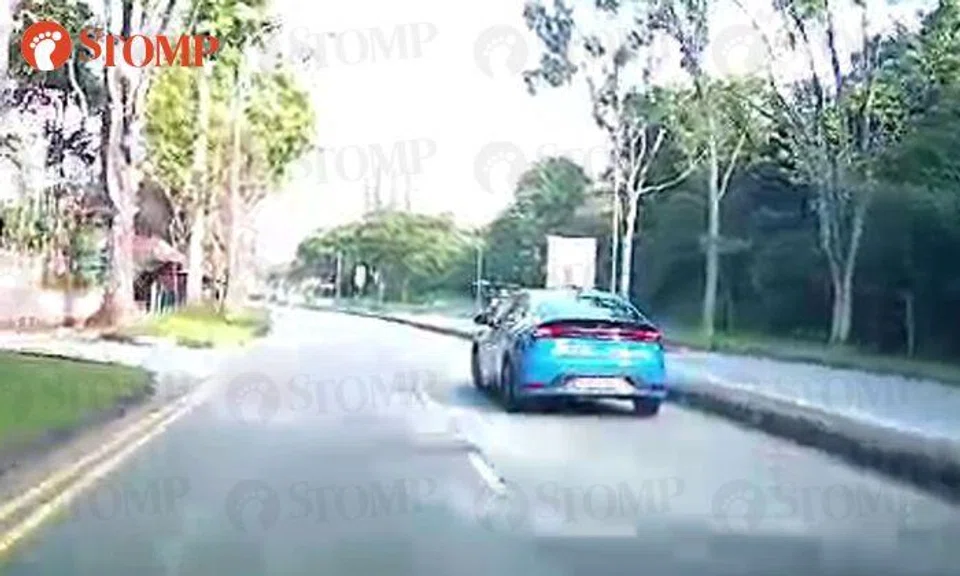 ComfortDelGro investigating case of cabby allegedly running red light in Bukit Batok