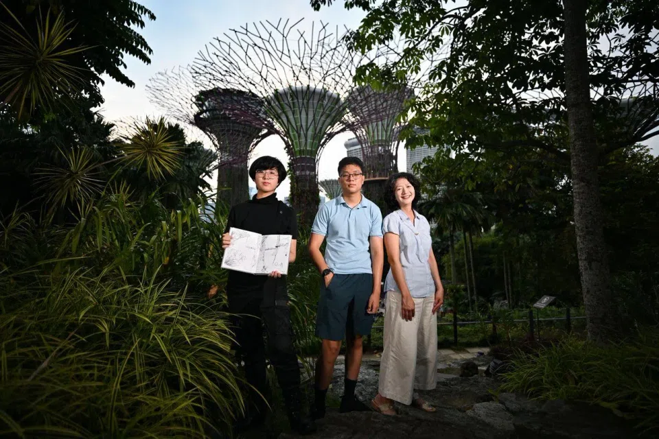 (From right) Mrs Tabitha Chee, 54, and her children Joshua and Joy are helping to organise an SG60 event, held in the San Francisco Bay Area on Sept 21, 2025.