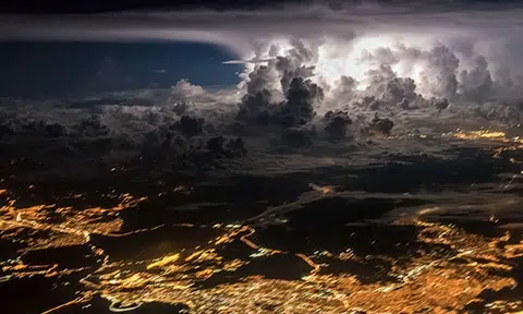 These breathtaking photos show why pilots have one of the best jobs in the world