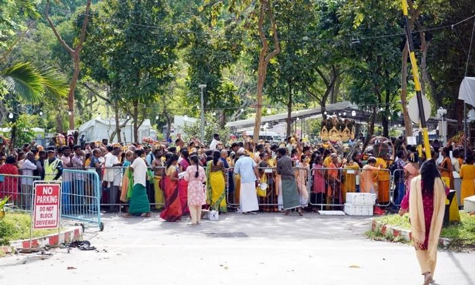 Minister calls out long waiting times at temples during Thaipusam, organisers to conduct review