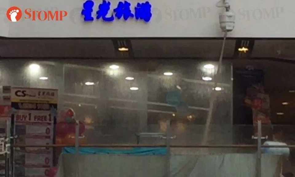 Buffet food sent flying across 3 levels at ChinaTown Point after jet spray malfunctions